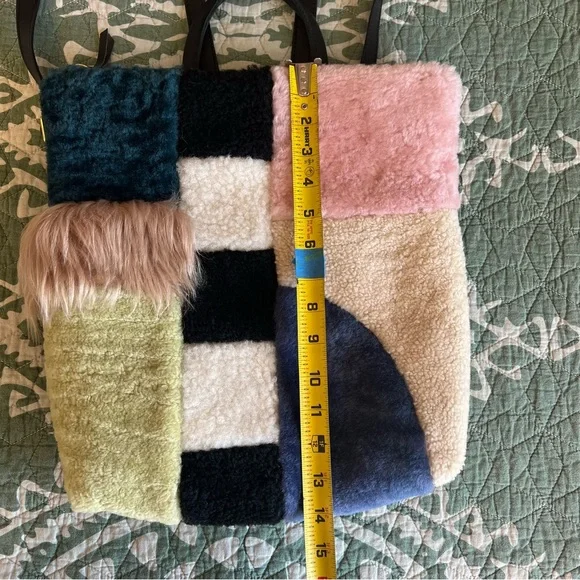 PRIMECUT bento box shearling backpack - Picture 4 of 14